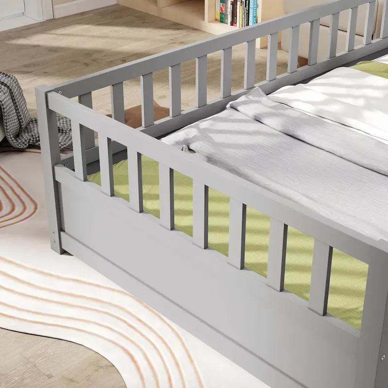 Montessori wooden children's floor bed with Support slat