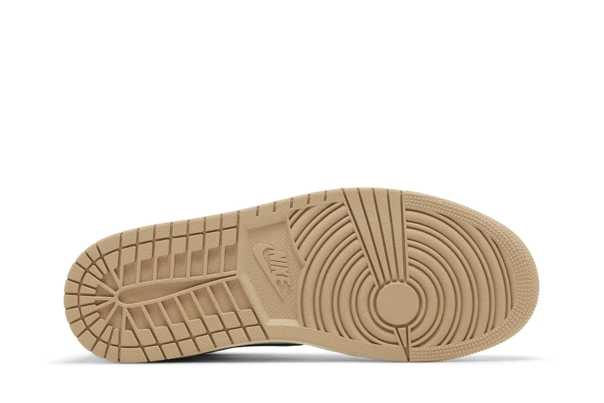 Wmns Jordan 1 Retro High OG 'Latte'