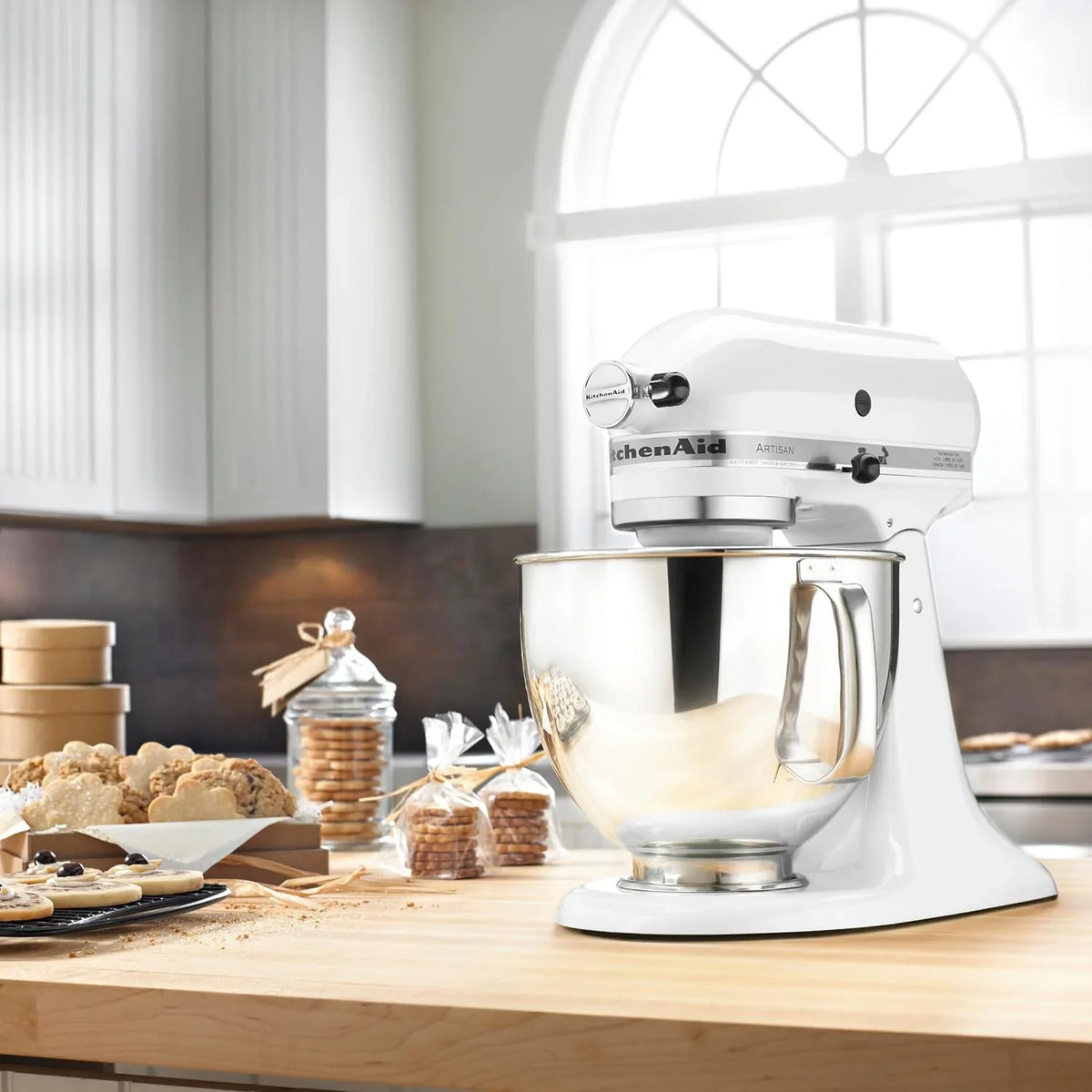 KitchenAid Artisan Series 5 Quart Tilt Head Stand Mixer