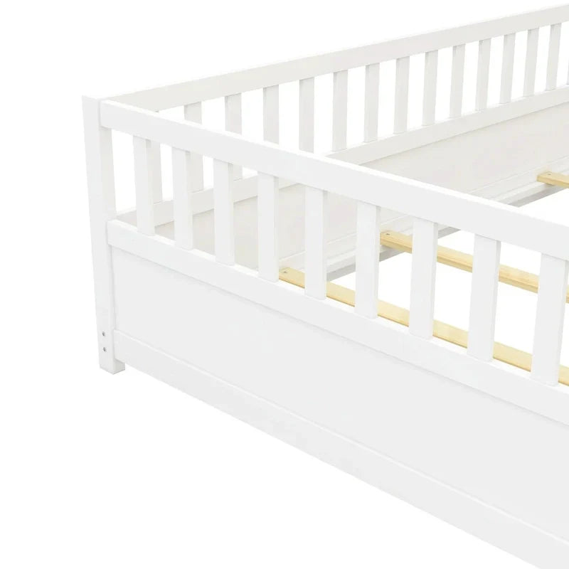 Montessori wooden children's floor bed with Support slat