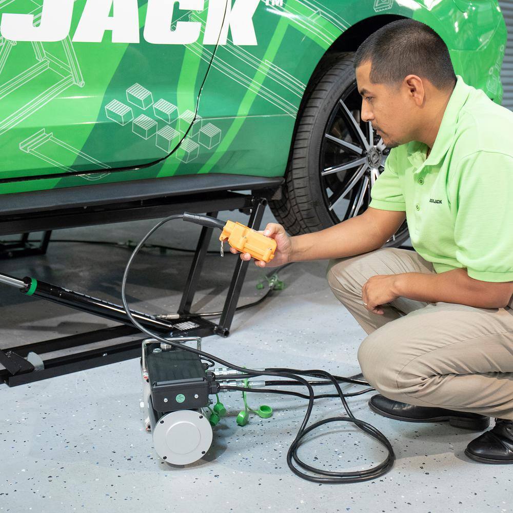 QuickJack 7000TL Portable Car Lift for Trucks & SUVs, 7000 lbs Capacity